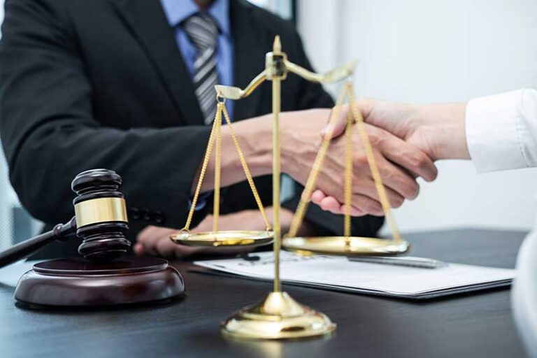 8 Tips for Choosing a Good Lawyer